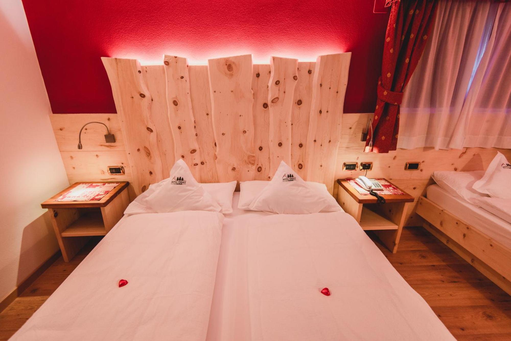 Hotel Zirmes Moena Luaran gambar