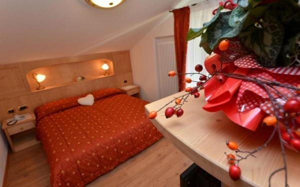 Hotel Zirmes Moena Luaran gambar