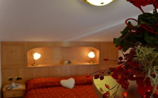 Hotel Zirmes Moena Luaran gambar