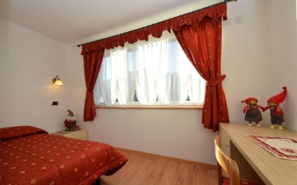 Hotel Zirmes Moena Luaran gambar