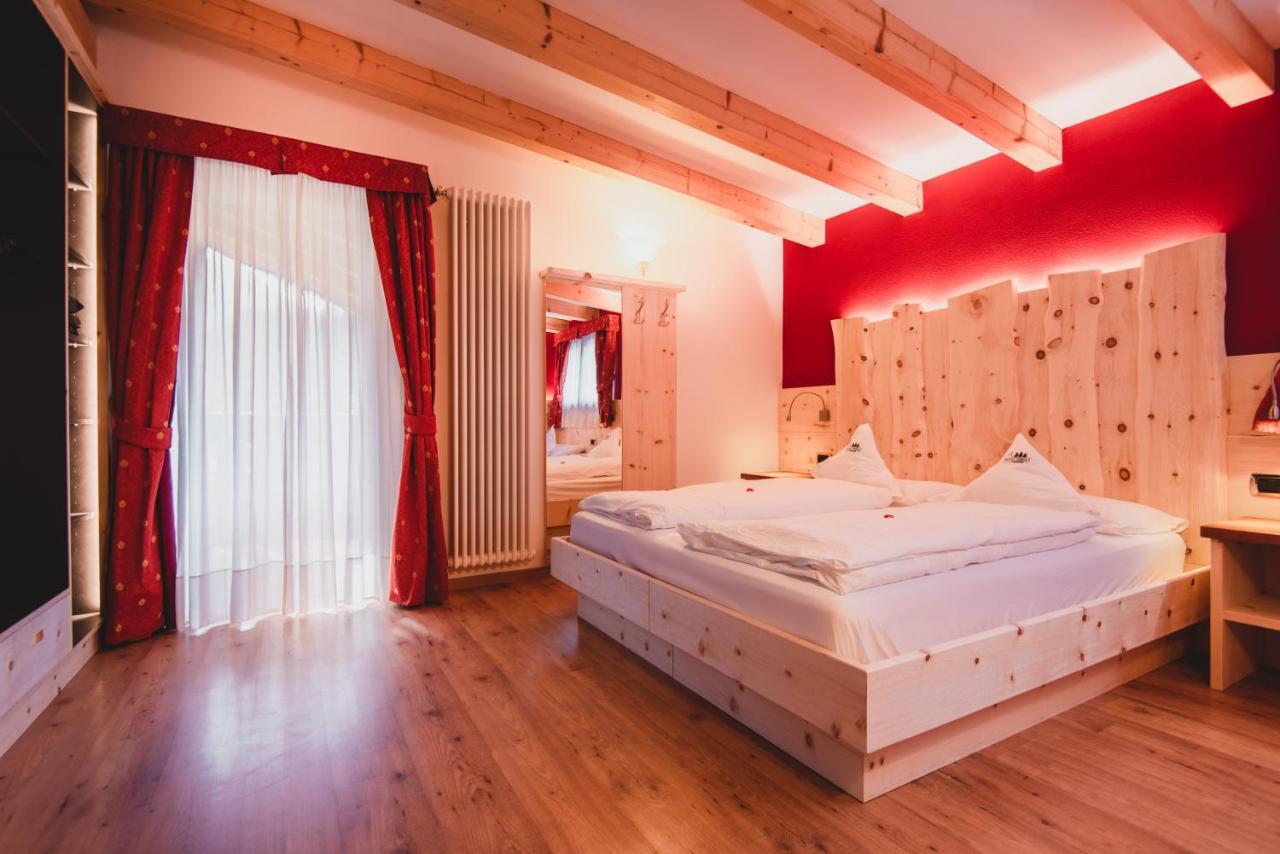 Hotel Zirmes Moena Luaran gambar